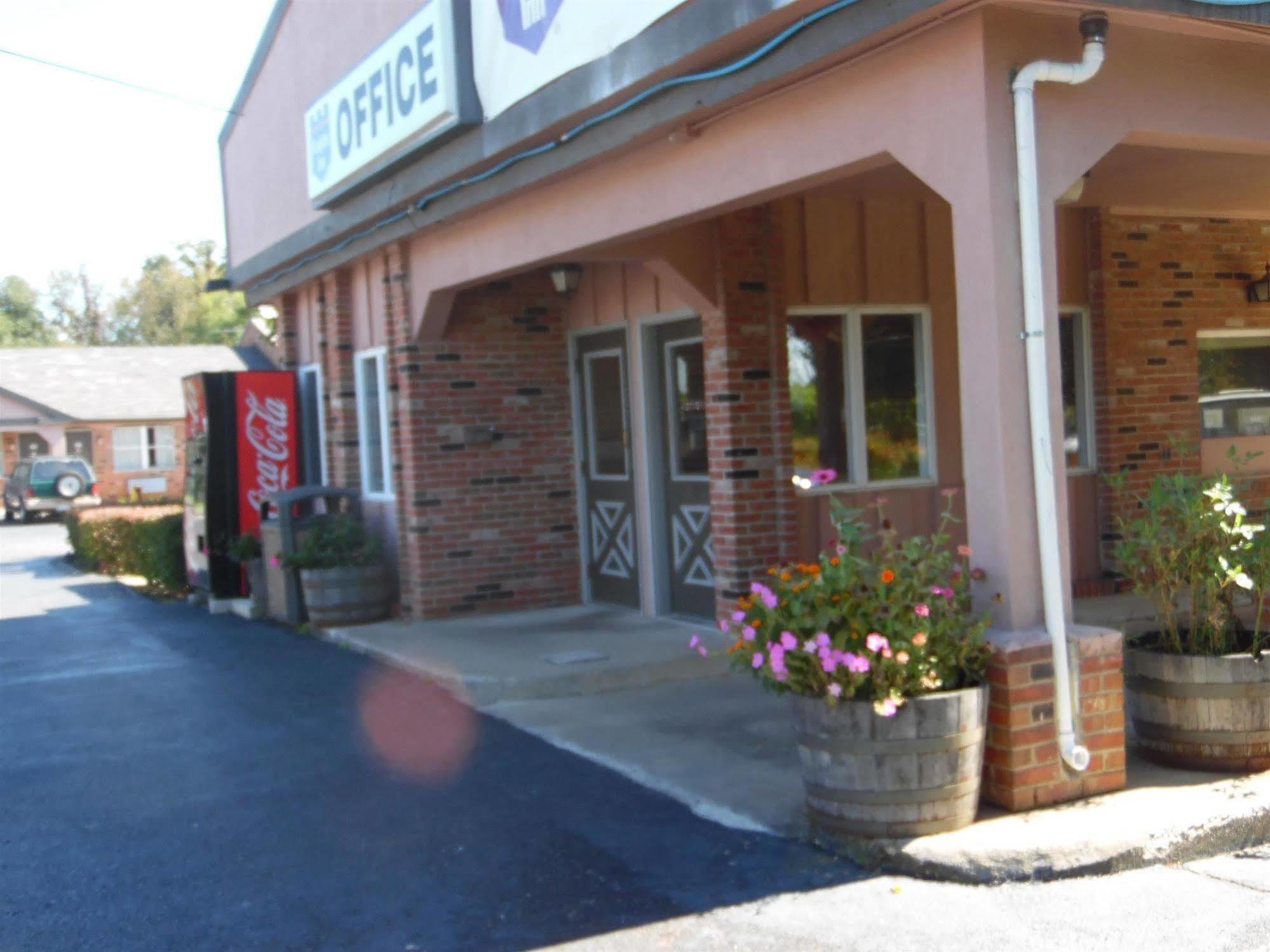 Red Roof Inn Georgetown, Ky מראה חיצוני תמונה